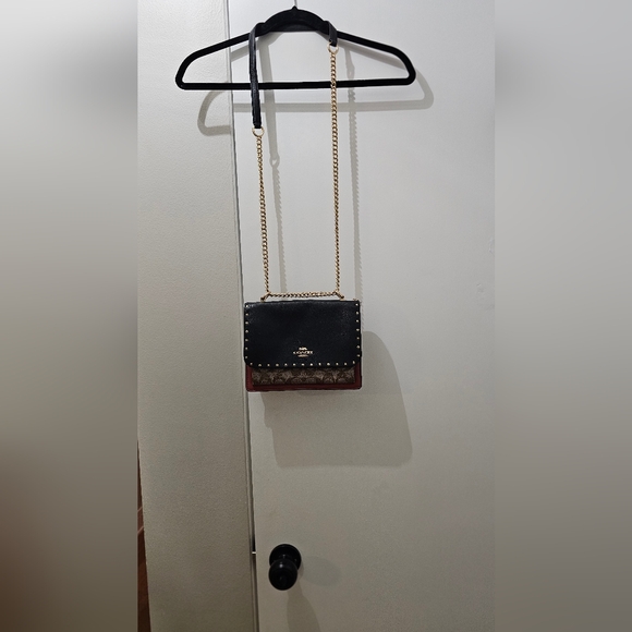 Coach Purse - Picture 2 of 14